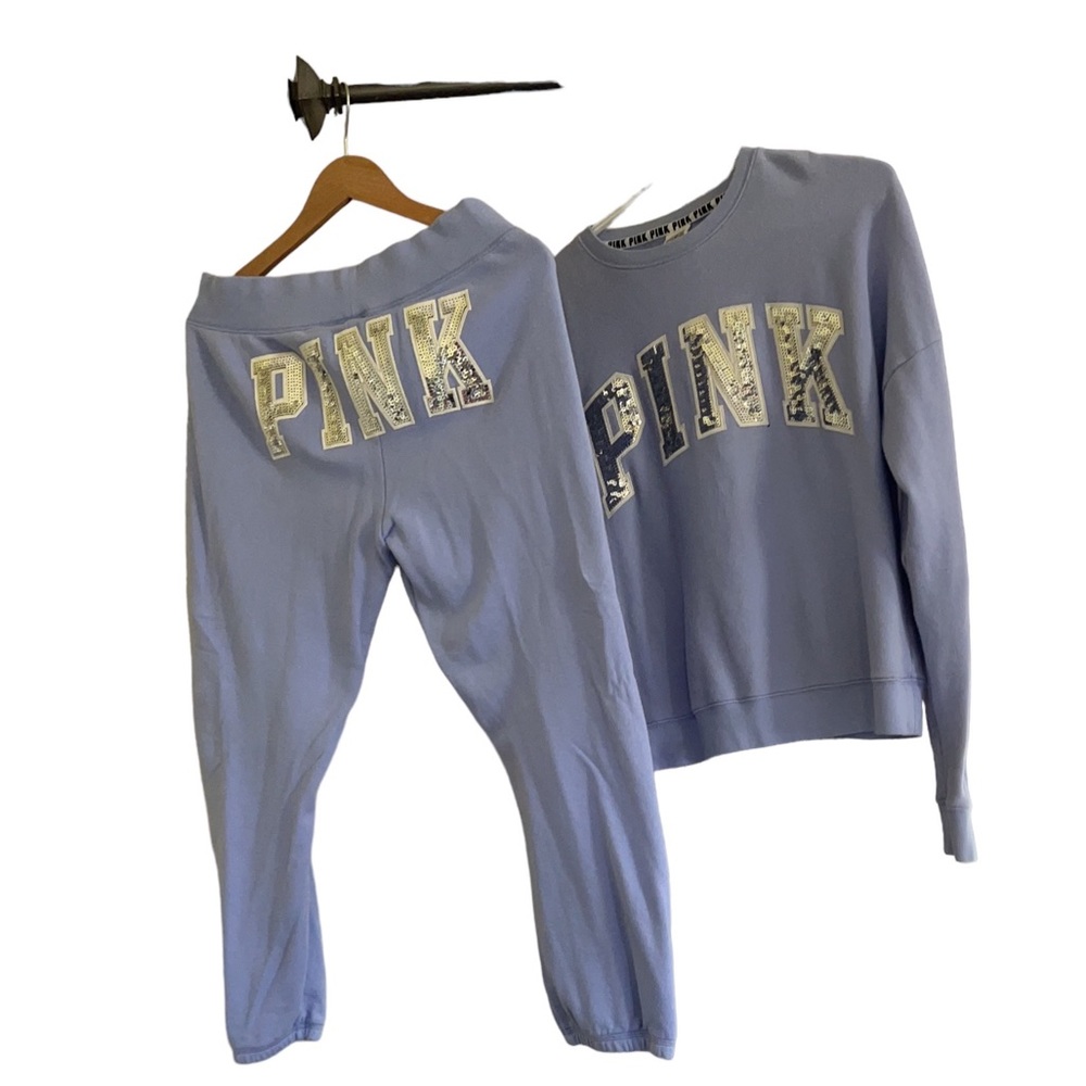 VS PINK Rare Sweat-outfit size small sweater and medium bottoms .